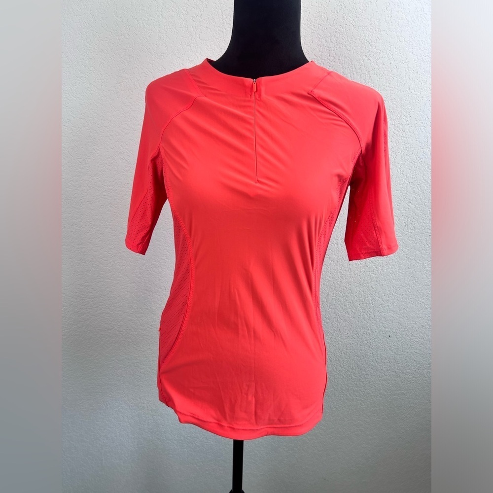Athleta Paciffica II Tee Rashguared Top in Orange Size Small